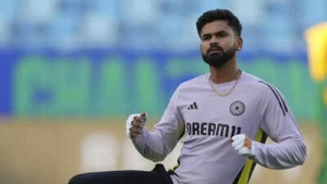 Shreyas Iyer Faces Test Cricket Delay Despite Stellar Form, Experts Say