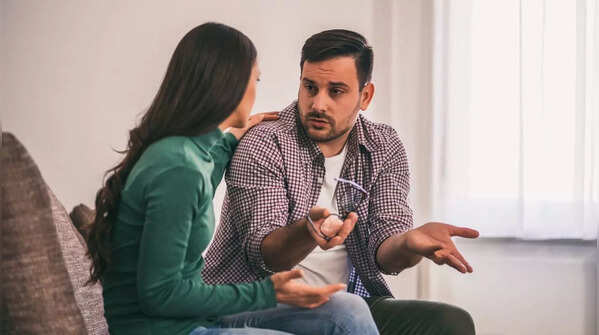 Relationship loyalty without commitment