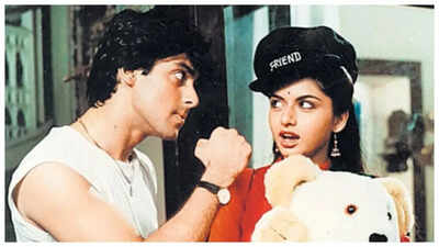 Did you know Salman Khan's co-star Bhagyashree felt that he was flirting with her on sets of Maine Pyar Kiya? ‘He would follow me around,' said actress
